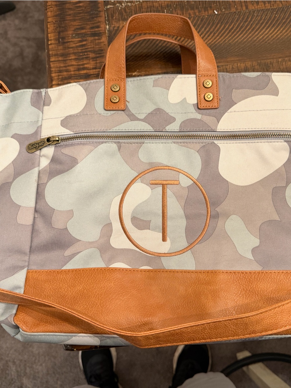Thirty-one Step up Tote Soft Camo